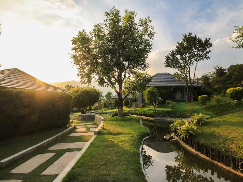 Ashcarya Boutique Resort Ban Bo  Exteriör bild