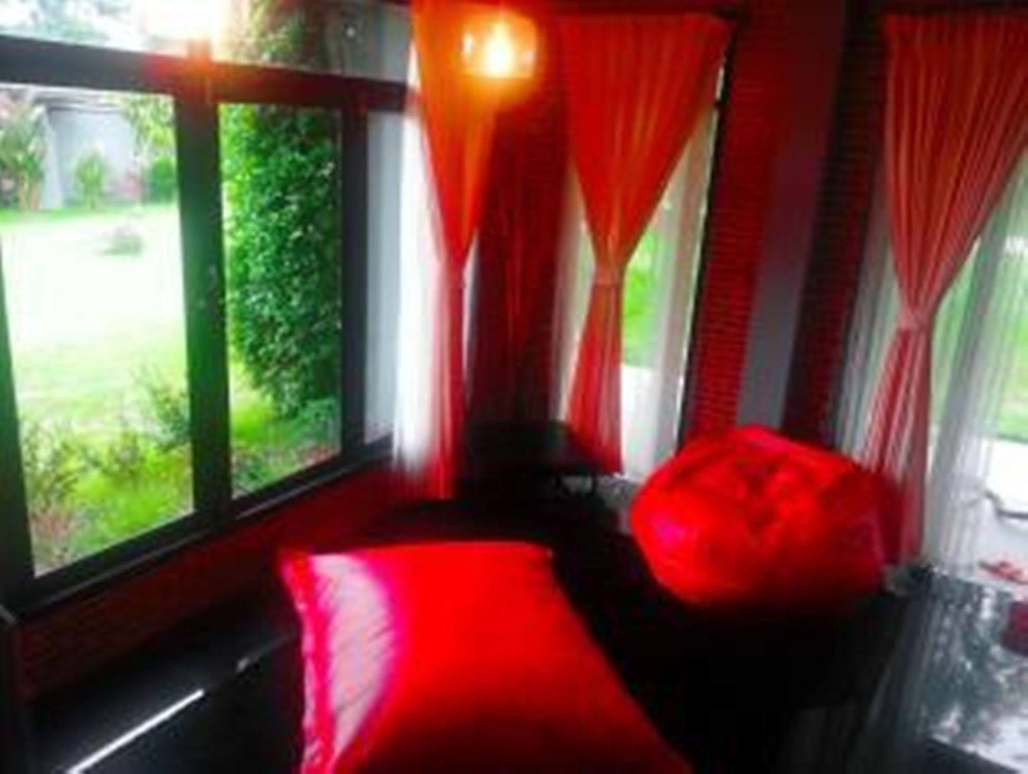 Ashcarya Boutique Resort Ban Bo  Exteriör bild