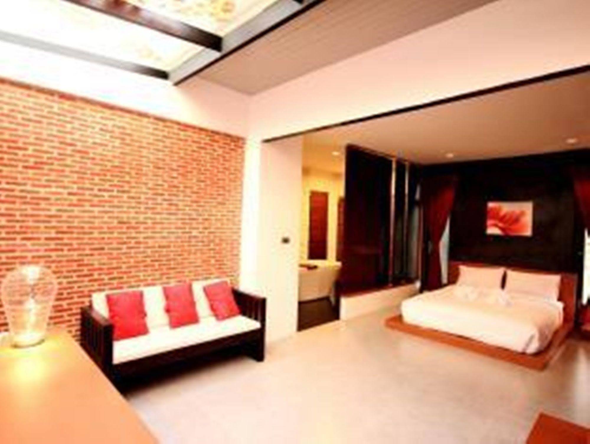 Ashcarya Boutique Resort Ban Bo  Exteriör bild