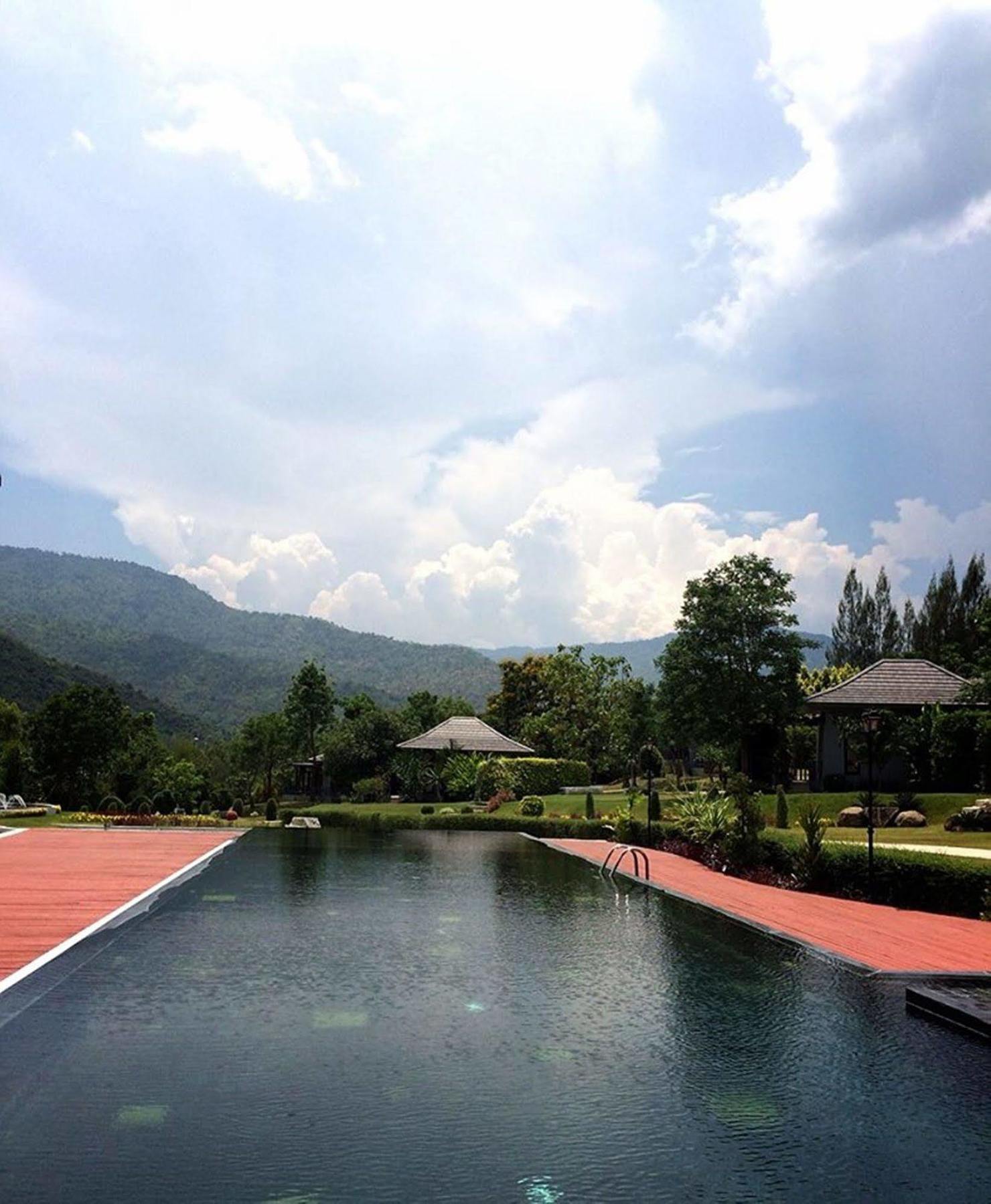 Ashcarya Boutique Resort Ban Bo  Exteriör bild