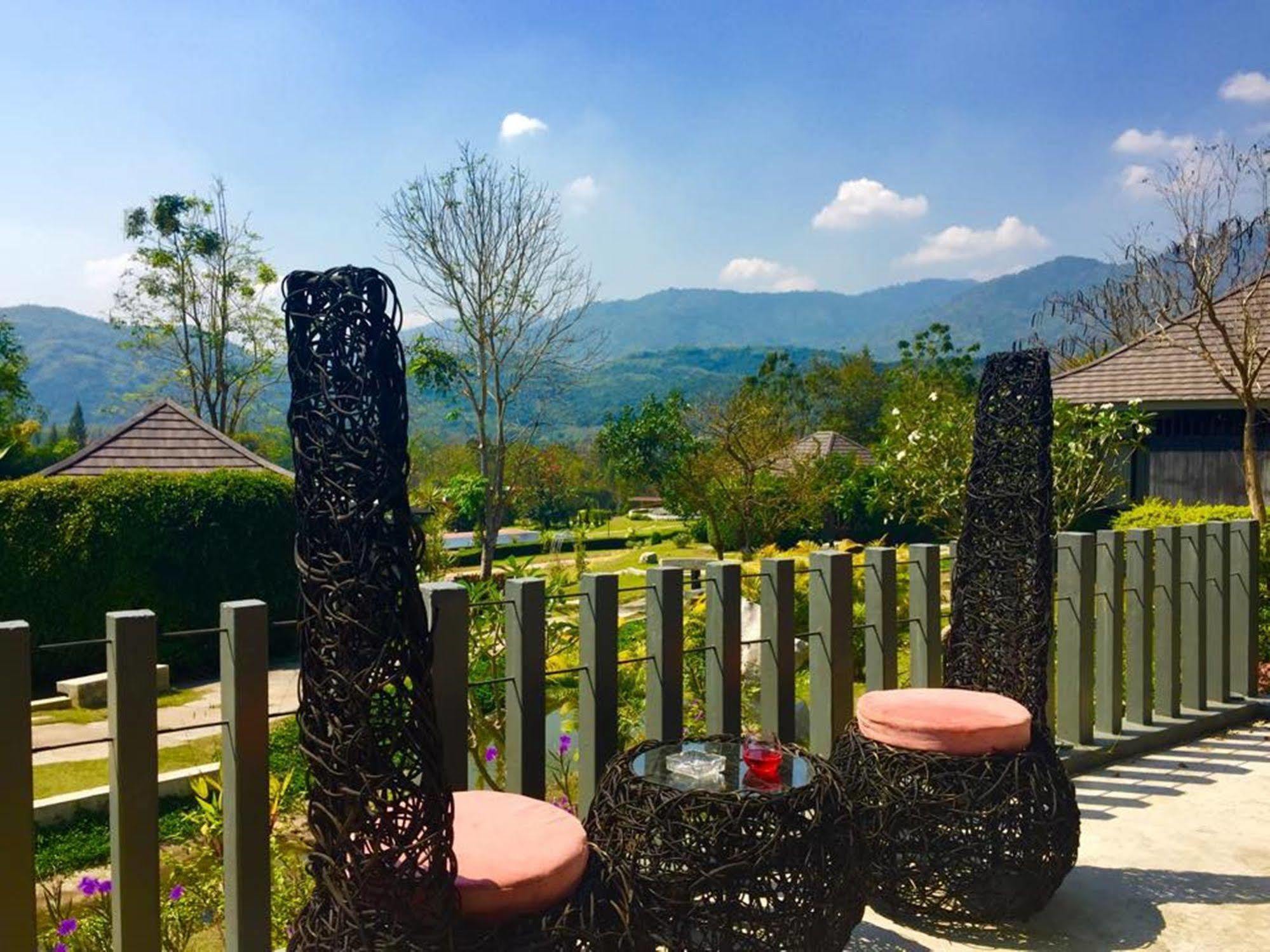Ashcarya Boutique Resort Ban Bo  Exteriör bild