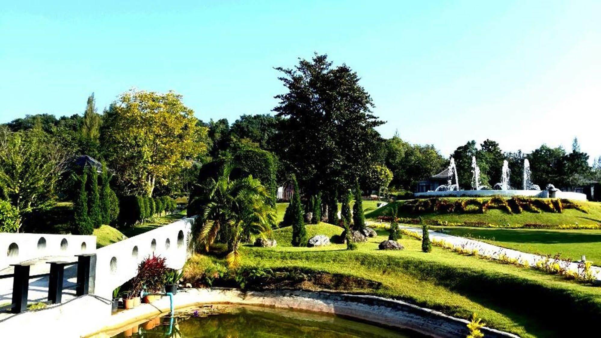 Ashcarya Boutique Resort Ban Bo  Exteriör bild